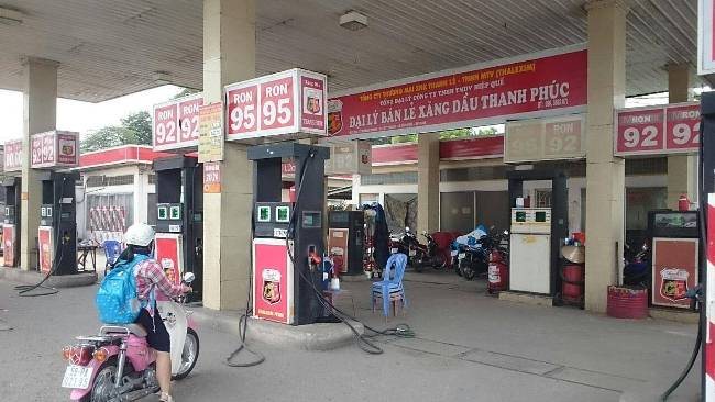 chao-san-upcom-ong-trum-xang-dau-binh-duong-co-gi-hap-dan